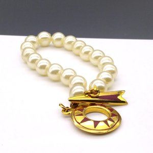 Vintage Faux Pearl Strand Bracelet with Offset Compass Rose Toggle Clasp